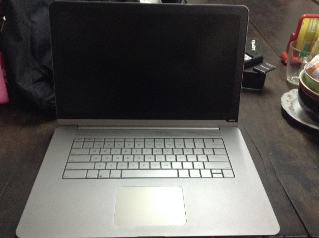 Laptop Hiệu Vizio hãng của mỹ hàng xách tay