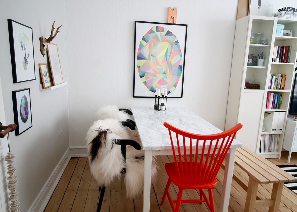 Selvklæbende marmor folie på spisebord diy