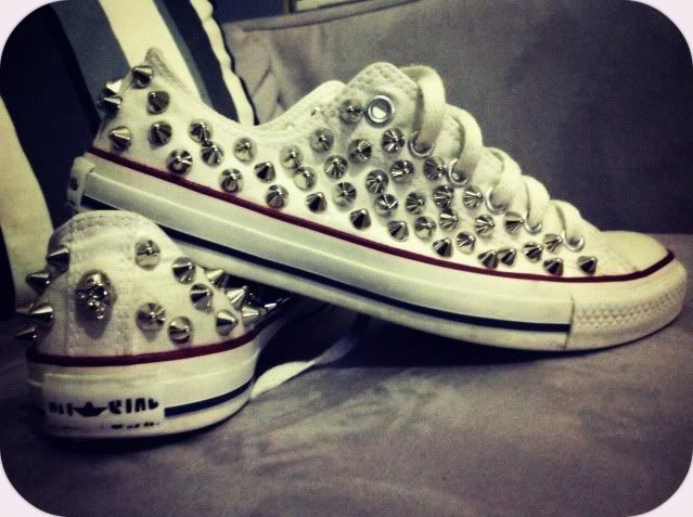 converse con borchie prezzo