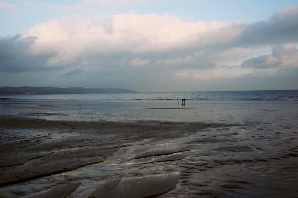 saundersfoot beach wales winter